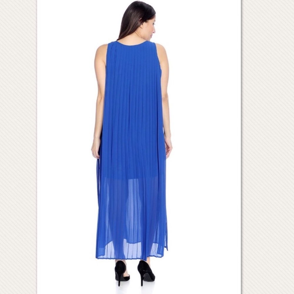 Maxi Dress 💞 - Picture 5 of 7